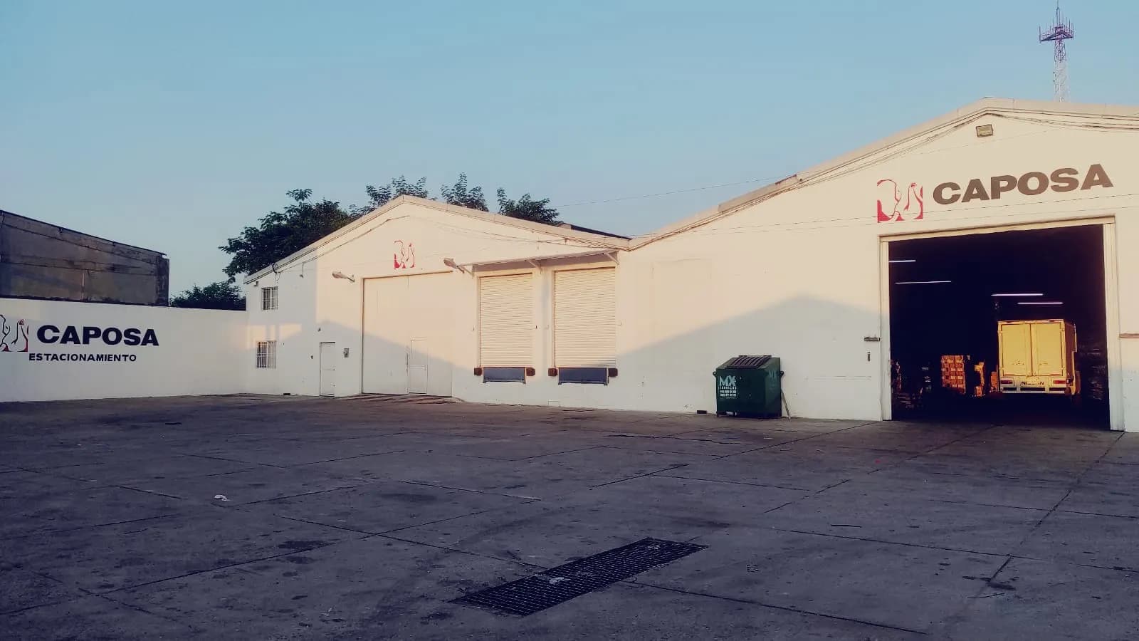 Nave de CAPOSA en Ciudad Industrial